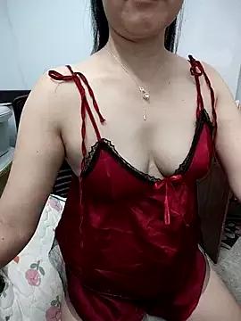 Haralushiaaa from StripChat
