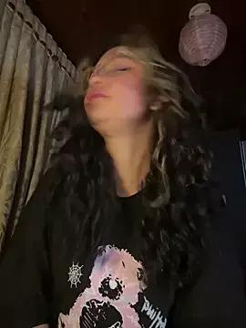 Hathorlove from StripChat