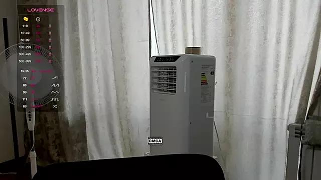 Naked Room Hoot_owl_cb 