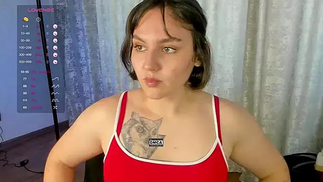 Hoot_owl_cb from StripChat