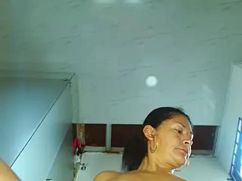 Naked Room hornymilf_69xxx 
