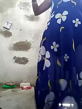 Hotty-romi3 from StripChat