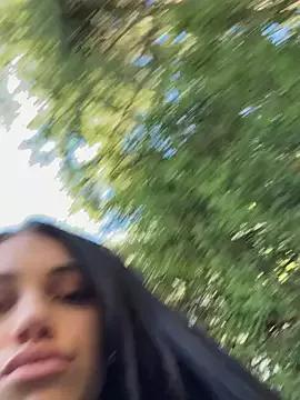 Naked Room ilariea_girl 