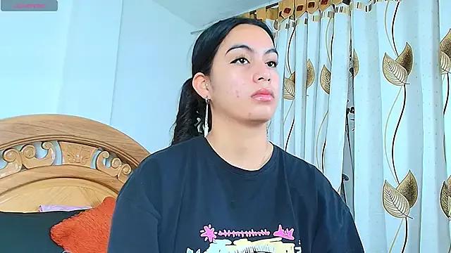 iris_mandarine from StripChat