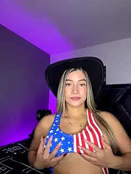 Issabela_G1 from StripChat