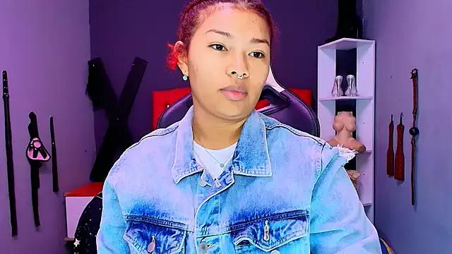 JadaRoberts from StripChat