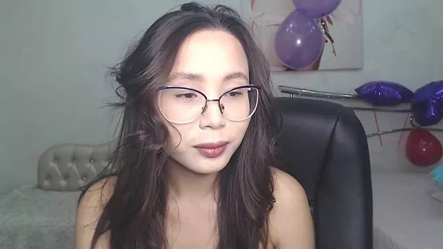 JinAae from StripChat