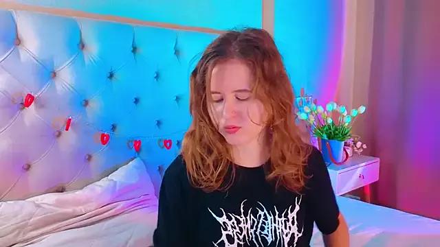 JoannDean from StripChat