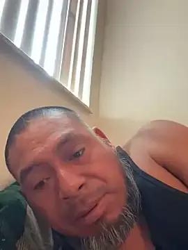 julio_p from StripChat is Freechat