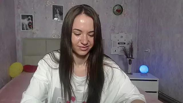 KaraCriegs from StripChat