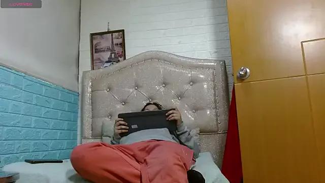 KataleyaStiward from StripChat