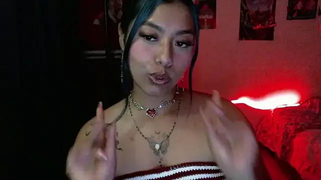 Katta_ossa from StripChat