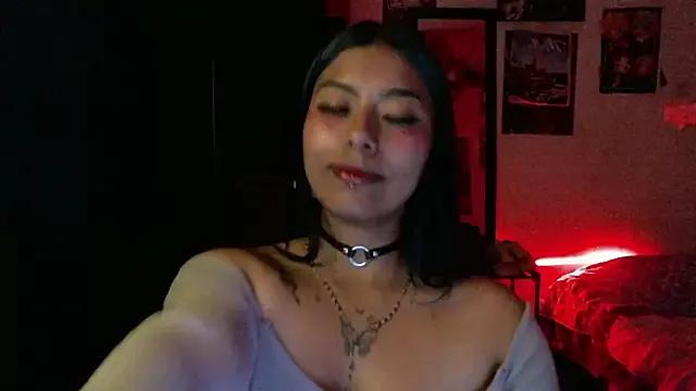 Katta_ossa from StripChat