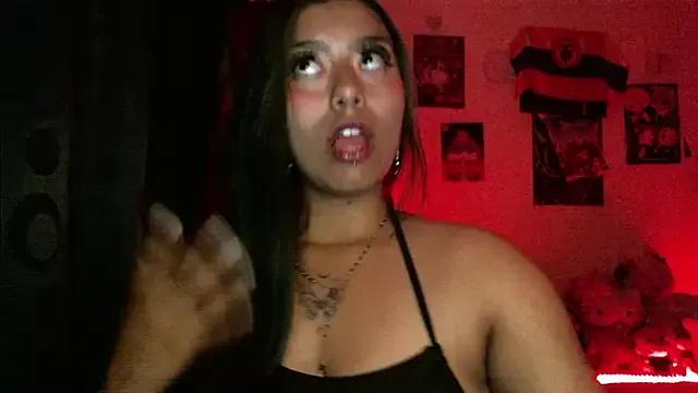 Katta_ossa from StripChat