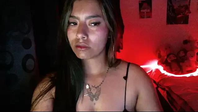 Katta_ossa from StripChat