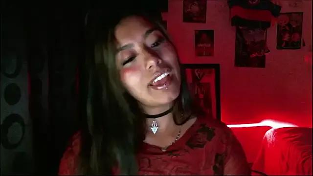 Katta_ossa from StripChat