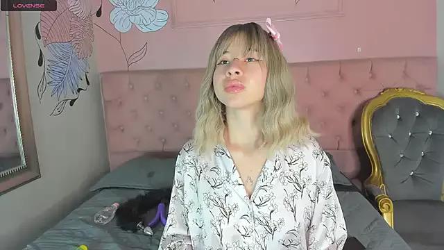 Katty_Katt_ from StripChat