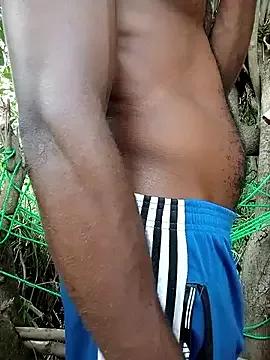 kaychrisk from StripChat is Freechat