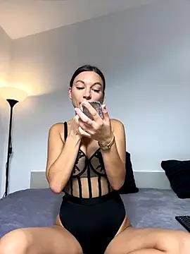 KellySmitS from StripChat
