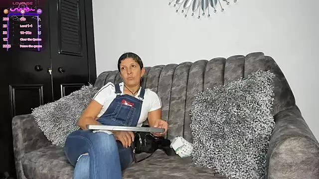 Keyla_Milf from StripChat
