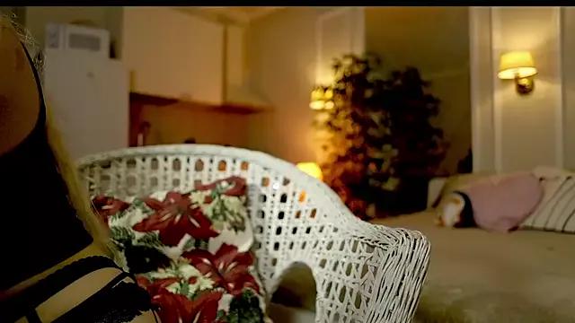 kissy_kissi from StripChat