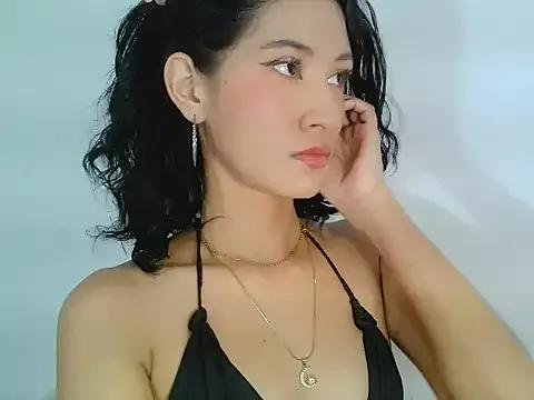 kitten_punches001 from StripChat