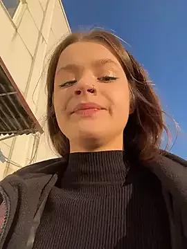 KittyQueeny from StripChat