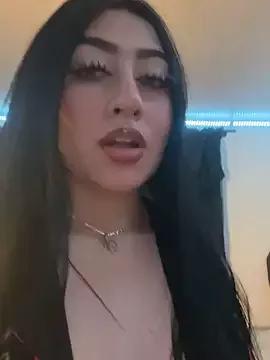 Naked Room KittyRous 