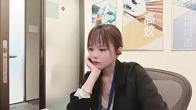 KKMM168 from StripChat is Freechat