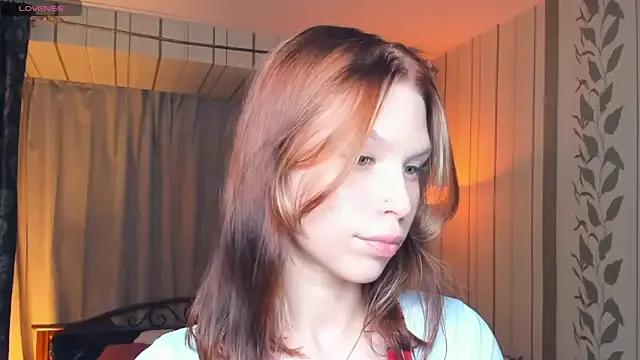 KyraConze from StripChat