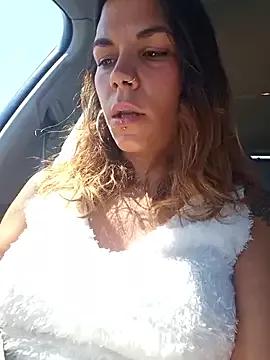Naked Room Lady_Knaller 
