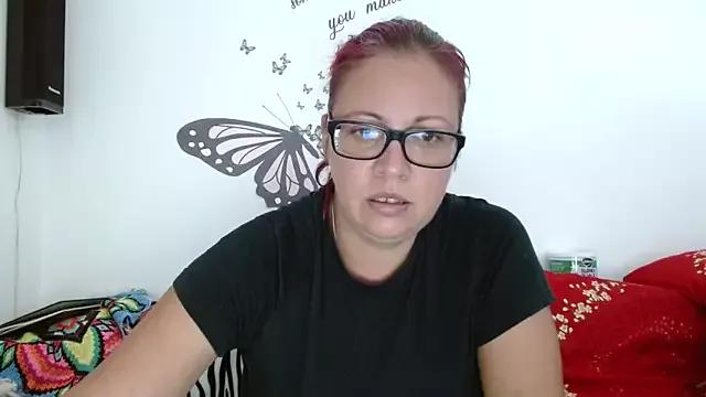 LadyHellene from StripChat is Freechat