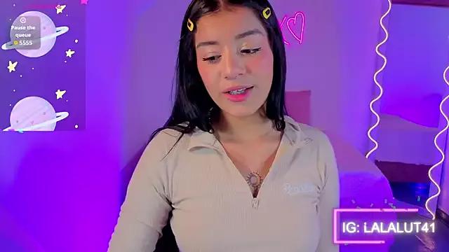 Lalalutsy_tay from StripChat