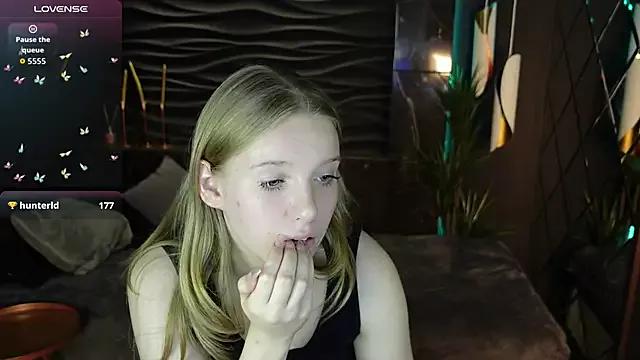 Layla_Glam from StripChat