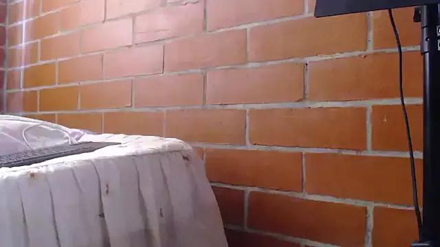 layla_lux_ from StripChat