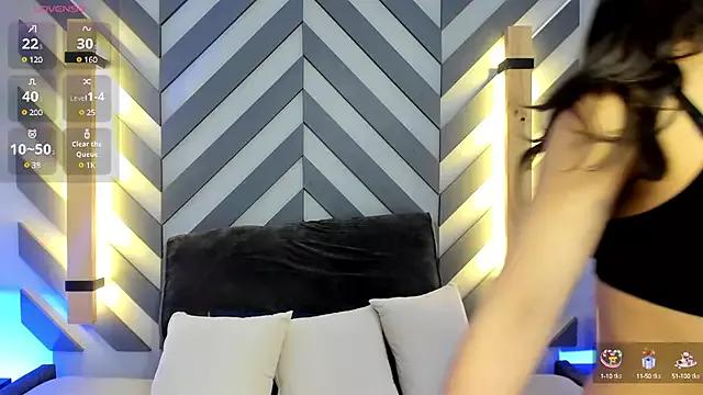 liily_grey from StripChat