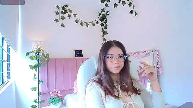 LilithAbril from StripChat