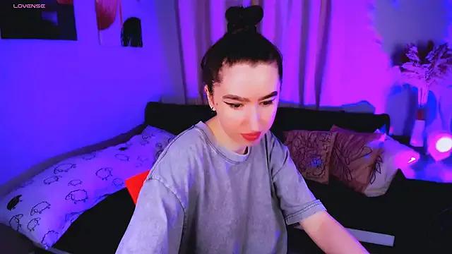 Lily_xBabe from StripChat