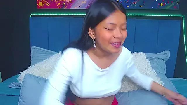 LilyCutee_ from StripChat
