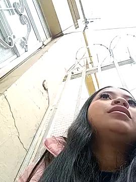 LilyCutee_ from StripChat