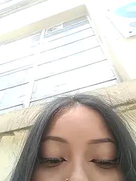 LilyCutee_ from StripChat