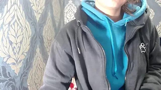 Lilyevansx from StripChat