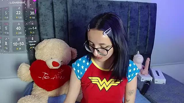 Littlee_Bunny_ from StripChat