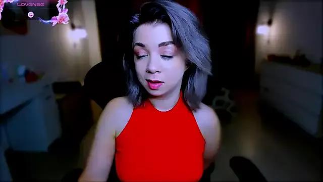 littleSiyfairy from StripChat