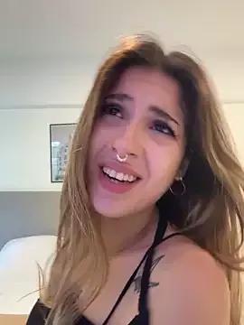 Lolykush from StripChat