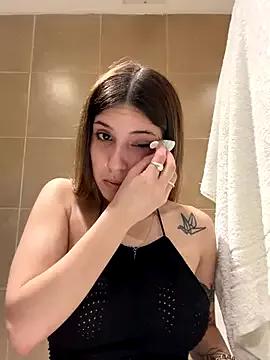 Lolykush from StripChat