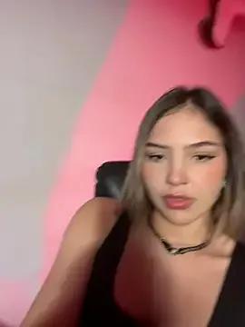LoolitaBeauty_ from StripChat