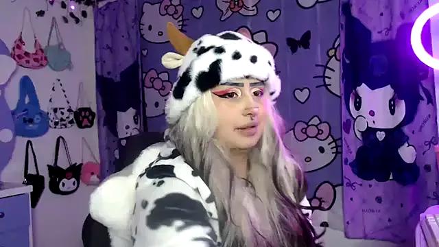 lussyevans24 from StripChat
