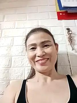 Lyly-sexy from StripChat