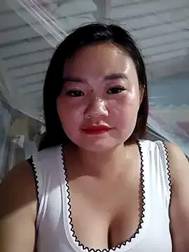 LyMayy from StripChat